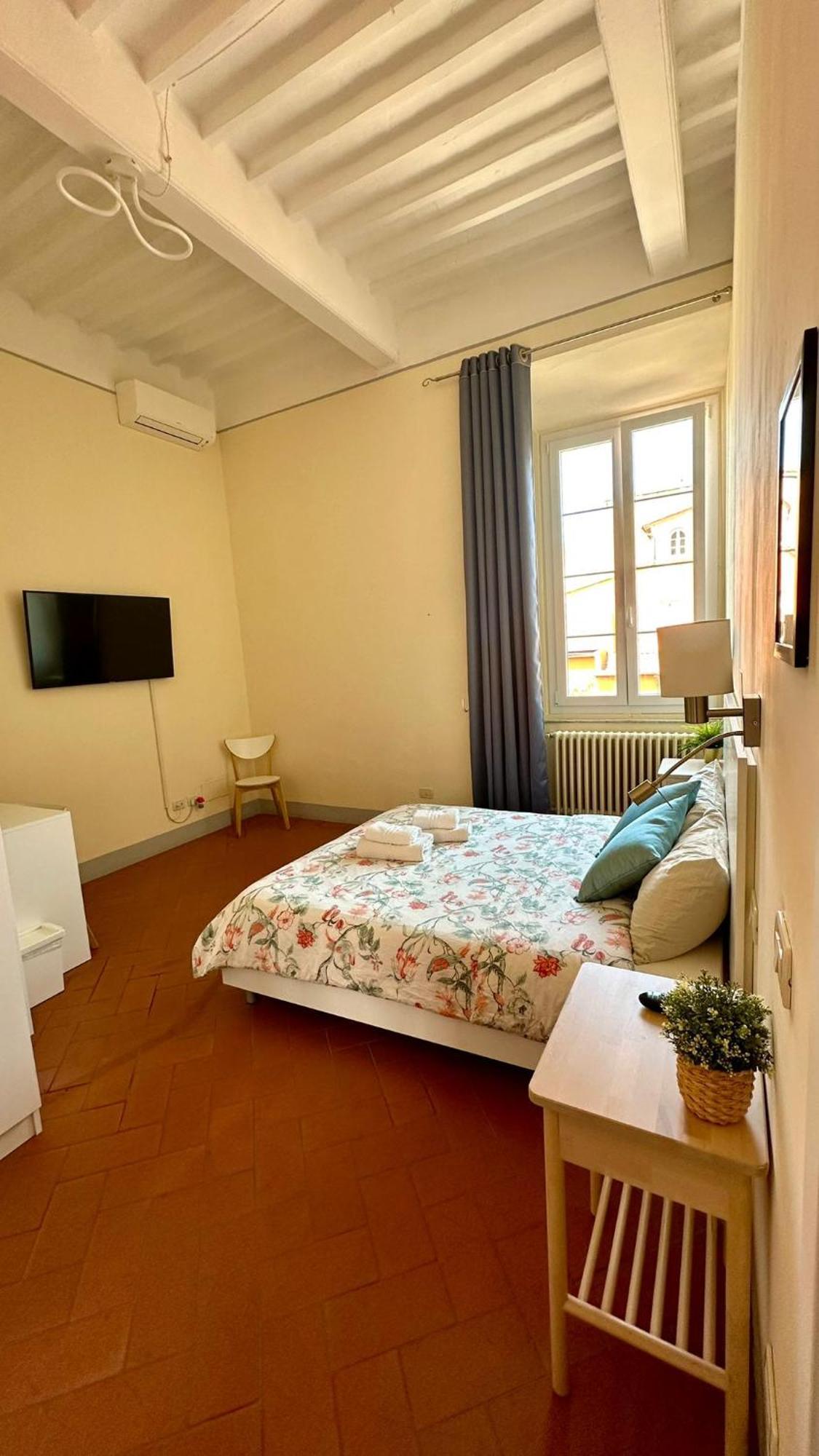 B&B - Residenza D'Epoca Piazza Cairoli Pisa Exterior photo