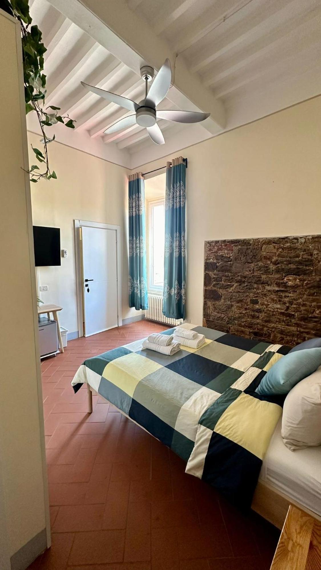 B&B - Residenza D'Epoca Piazza Cairoli Pisa Exterior photo